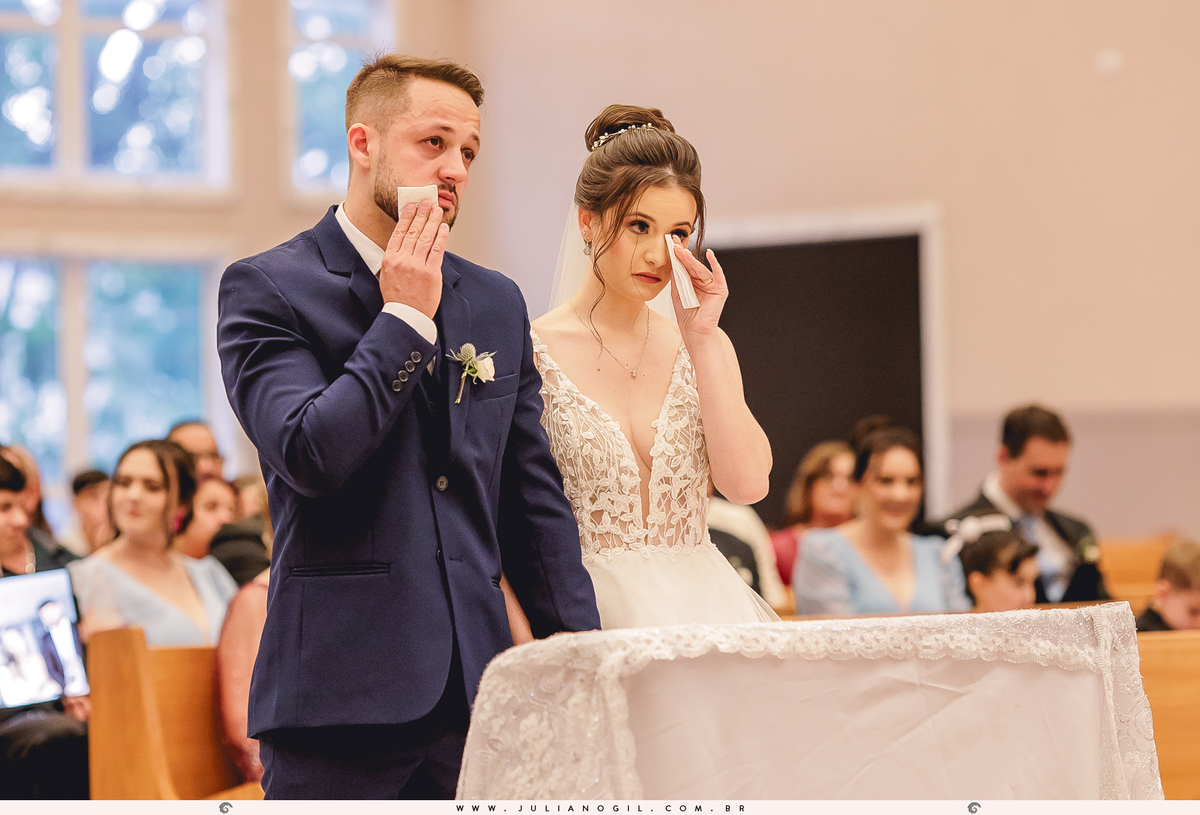 Casamento Jeferson Girotto Carol Jacumasso Santuário São Francisco de Assis curitiba  irati Paraná fotógrafo de casamento juliano gil