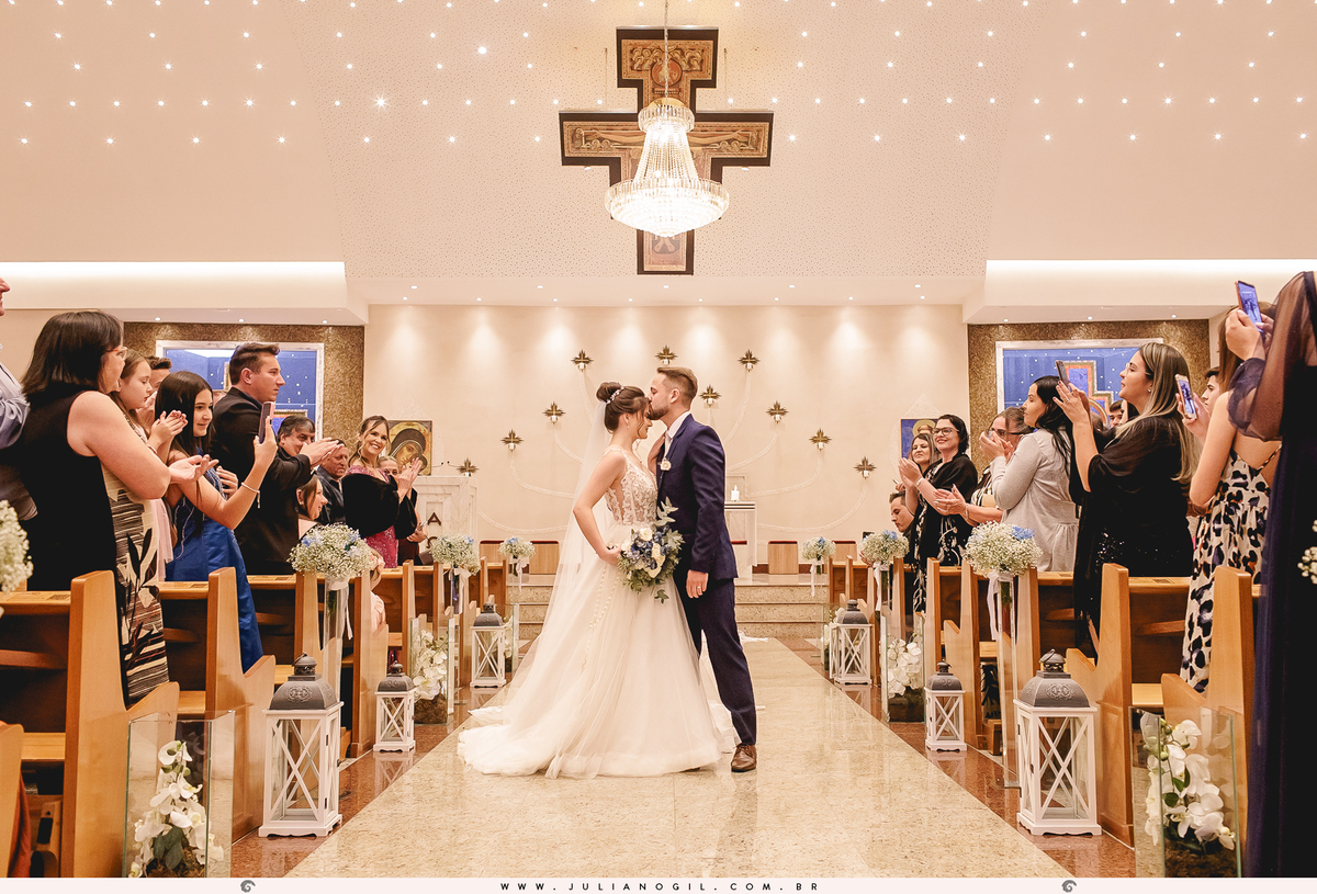 Casamento Jeferson Girotto Carol Jacumasso Santuário São Francisco de Assis curitiba  irati Paraná fotógrafo de casamento juliano gil