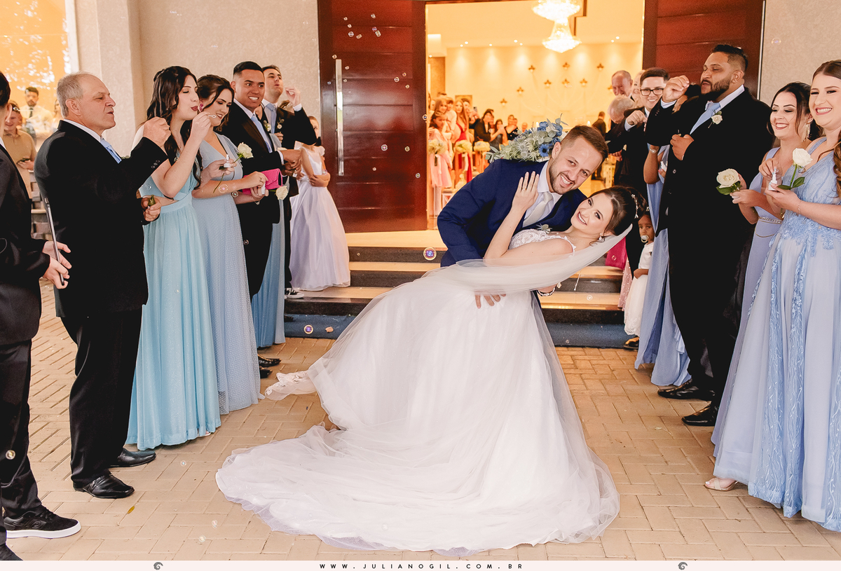 Casamento Jeferson Girotto Carol Jacumasso Santuário São Francisco de Assis curitiba  irati Paraná fotógrafo de casamento juliano gil