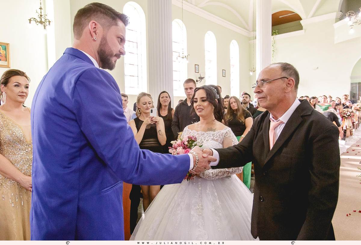 Casamento Noiva Ana Claudia dos Santos Noivo Luiz Fernando Grabowski Paróquia São Pedro Apóstolo Salão de Festa Capela Nossa Senhora Aparecida Fotógrafo Juliano Gil Mallet Paraná Irati Casamento
