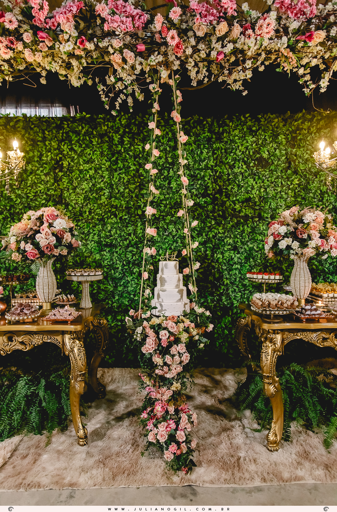 Recepção Festa de Casamento Noiva Ana Claudia dos Santos Noivo Luiz Fernando Grabowski Paróquia São Pedro Apóstolo Salão de Festa Capela Nossa Senhora Aparecida Fotógrafo Juliano Gil Mallet Paraná Irati Casamento Decoração