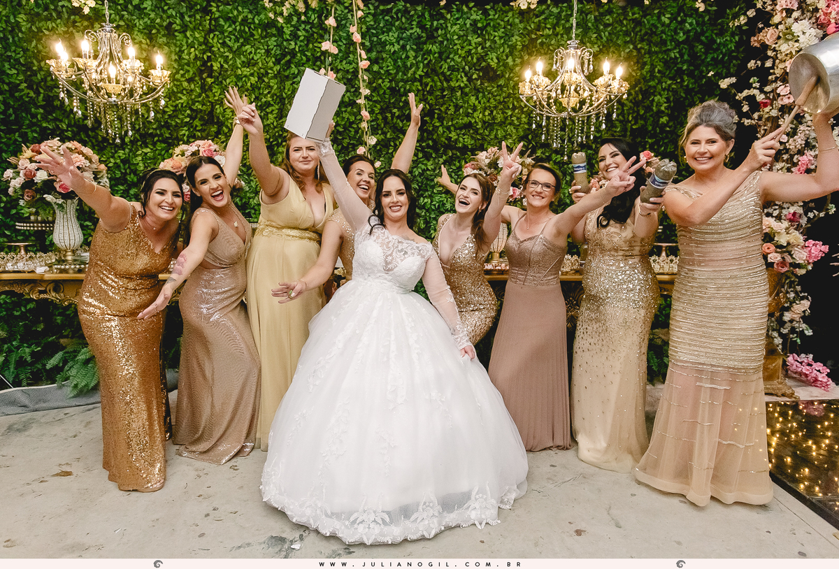 Recepção Festa de Casamento Noiva Ana Claudia dos Santos Noivo Luiz Fernando Grabowski Paróquia São Pedro Apóstolo Salão de Festa Capela Nossa Senhora Aparecida Fotógrafo Juliano Gil Mallet Paraná Irati Casamento