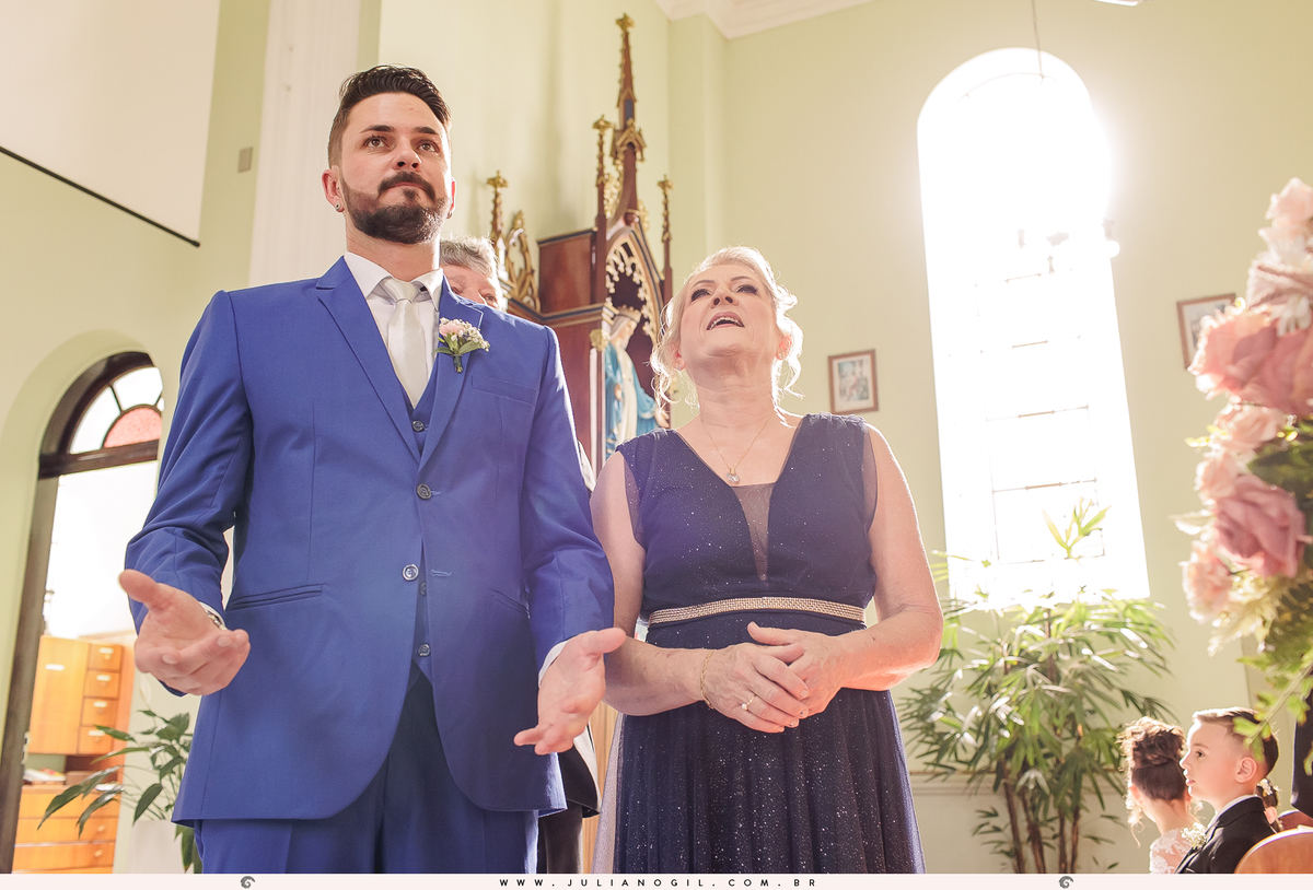 Casamento Noiva Ana Claudia dos Santos Noivo Luiz Fernando Grabowski Paróquia São Pedro Apóstolo Salão de Festa Capela Nossa Senhora Aparecida Fotógrafo Juliano Gil Mallet Paraná Irati Casamento