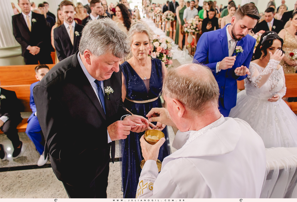 Casamento Noiva Ana Claudia dos Santos Noivo Luiz Fernando Grabowski Paróquia São Pedro Apóstolo Salão de Festa Capela Nossa Senhora Aparecida Fotógrafo Juliano Gil Mallet Paraná Irati Casamento