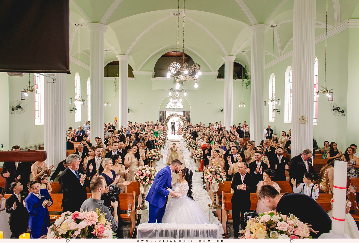 Casamento Noiva Ana Claudia dos Santos Noivo Luiz Fernando Grabowski Paróquia São Pedro Apóstolo Salão de Festa Capela Nossa Senhora Aparecida Fotógrafo Juliano Gil Mallet Paraná Irati Casamento