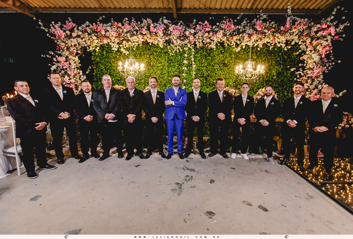 Recepção Festa de Casamento Noiva Ana Claudia dos Santos Noivo Luiz Fernando Grabowski Paróquia São Pedro Apóstolo Salão de Festa Capela Nossa Senhora Aparecida Fotógrafo Juliano Gil Mallet Paraná Irati Casamento