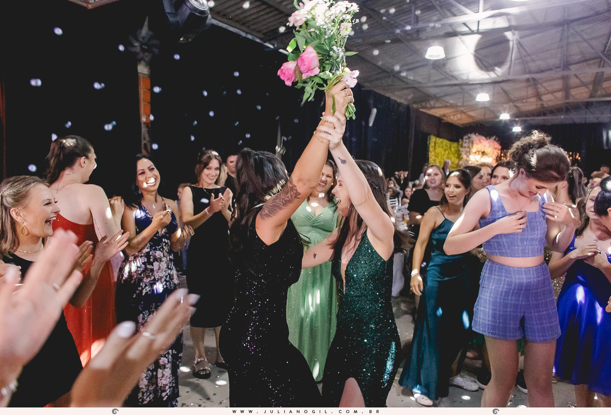 Recepção Festa de Casamento Noiva Ana Claudia dos Santos Noivo Luiz Fernando Grabowski Paróquia São Pedro Apóstolo Salão de Festa Capela Nossa Senhora Aparecida Fotógrafo Juliano Gil Mallet Paraná Irati Casamento