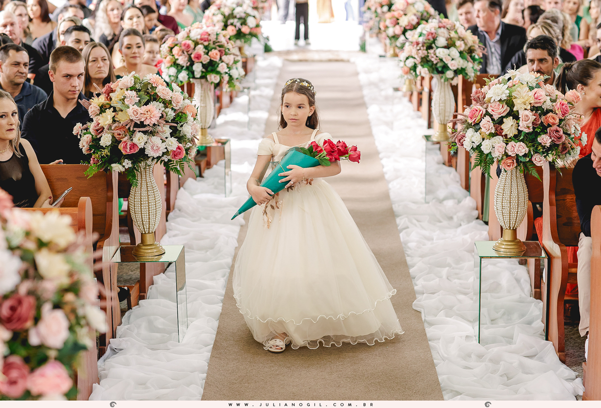 Casamento Noiva Ana Claudia dos Santos Noivo Luiz Fernando Grabowski Paróquia São Pedro Apóstolo Salão de Festa Capela Nossa Senhora Aparecida Fotógrafo Juliano Gil Mallet Paraná Irati Casamento