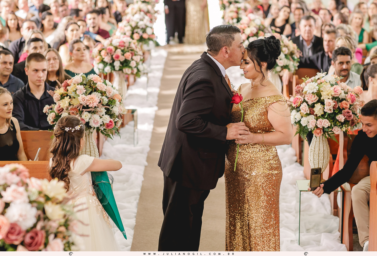 Casamento Noiva Ana Claudia dos Santos Noivo Luiz Fernando Grabowski Paróquia São Pedro Apóstolo Salão de Festa Capela Nossa Senhora Aparecida Fotógrafo Juliano Gil Mallet Paraná Irati Casamento