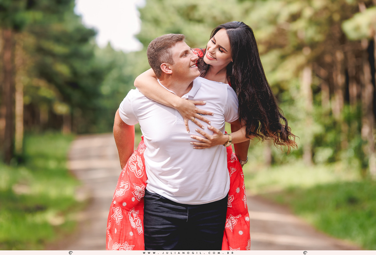 Pré Casamento noivo noiva Gabriela e Andrian casamento Prudentópolis Irati Paraná Itapará Cachoeira ar livre ensaio externo country plantação fotógrafo Juliano Gil casal fazenda minas gerais belo horizonte