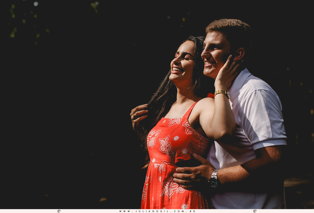 Pré Casamento noivo noiva Gabriela e Andrian casamento Prudentópolis Irati Paraná Itapará Cachoeira ar livre ensaio externo country plantação fotógrafo Juliano Gil casal fazenda minas gerais belo horizonte