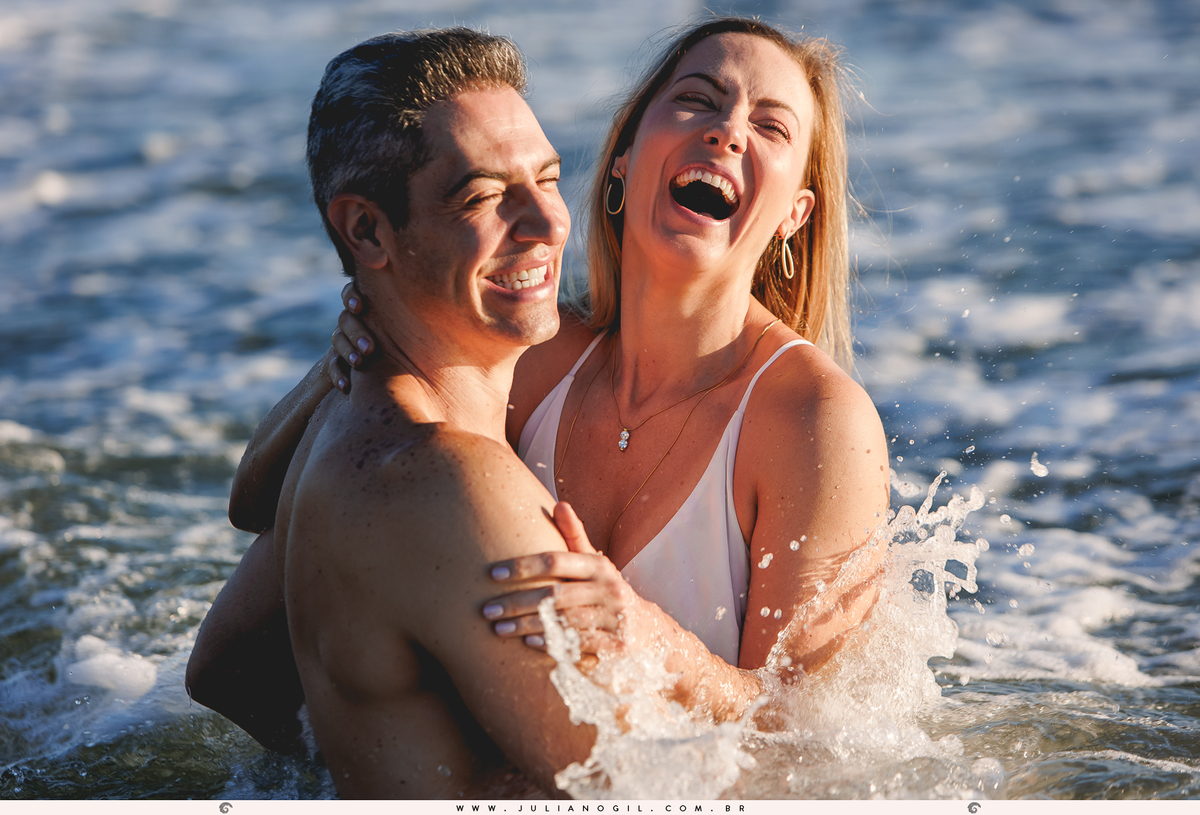pré casamento casamento fotógrafo Juliano Gil paraná santa catarina itajaí florianópolis praia navio joice eduardo guarapuava irati ensaio casal noivos 