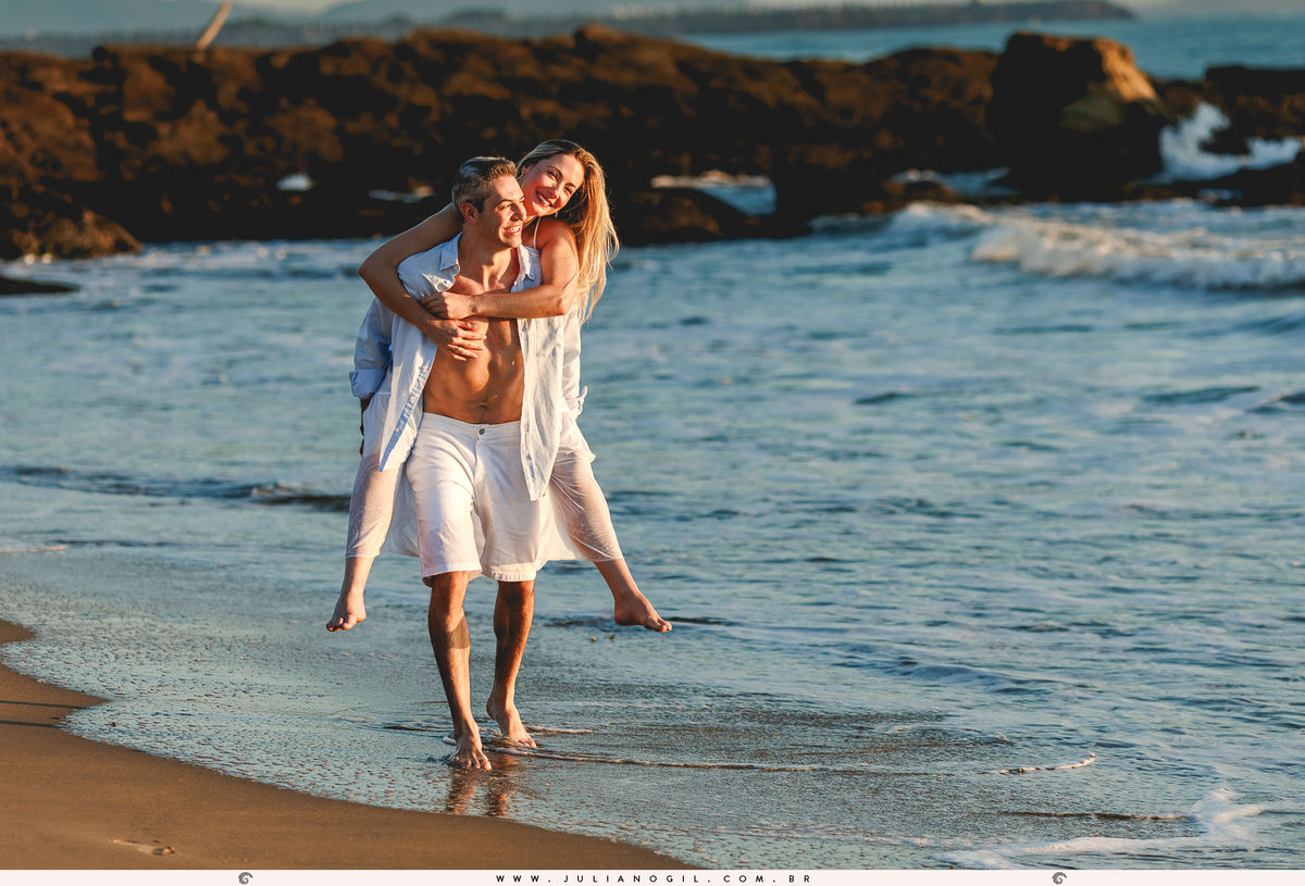 pré casamento casamento fotógrafo Juliano Gil paraná santa catarina itajaí florianópolis praia navio joice eduardo guarapuava irati ensaio casal noivos 