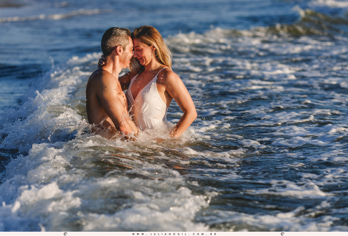 pré casamento casamento fotógrafo Juliano Gil paraná santa catarina itajaí florianópolis praia navio joice eduardo guarapuava irati ensaio casal noivos 
