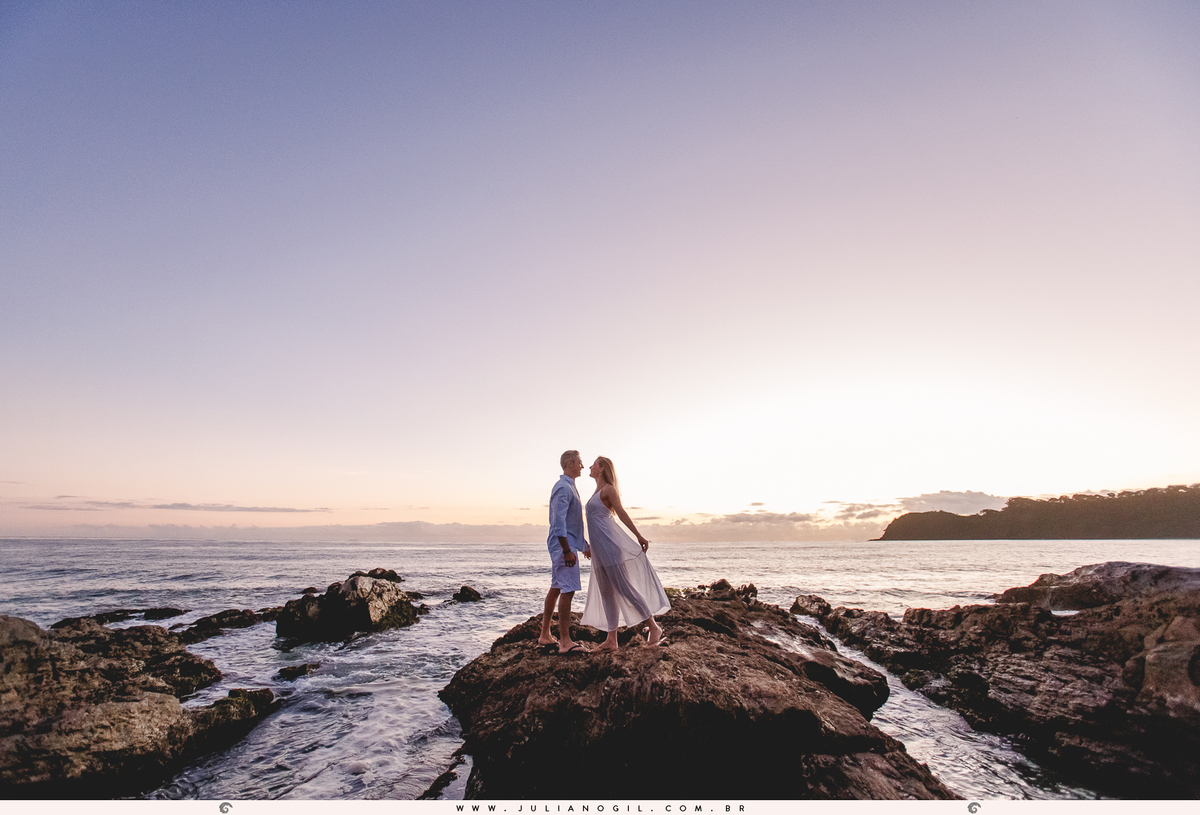 pré casamento casamento fotógrafo Juliano Gil paraná santa catarina itajaí florianópolis praia navio joice eduardo guarapuava irati ensaio casal noivos 