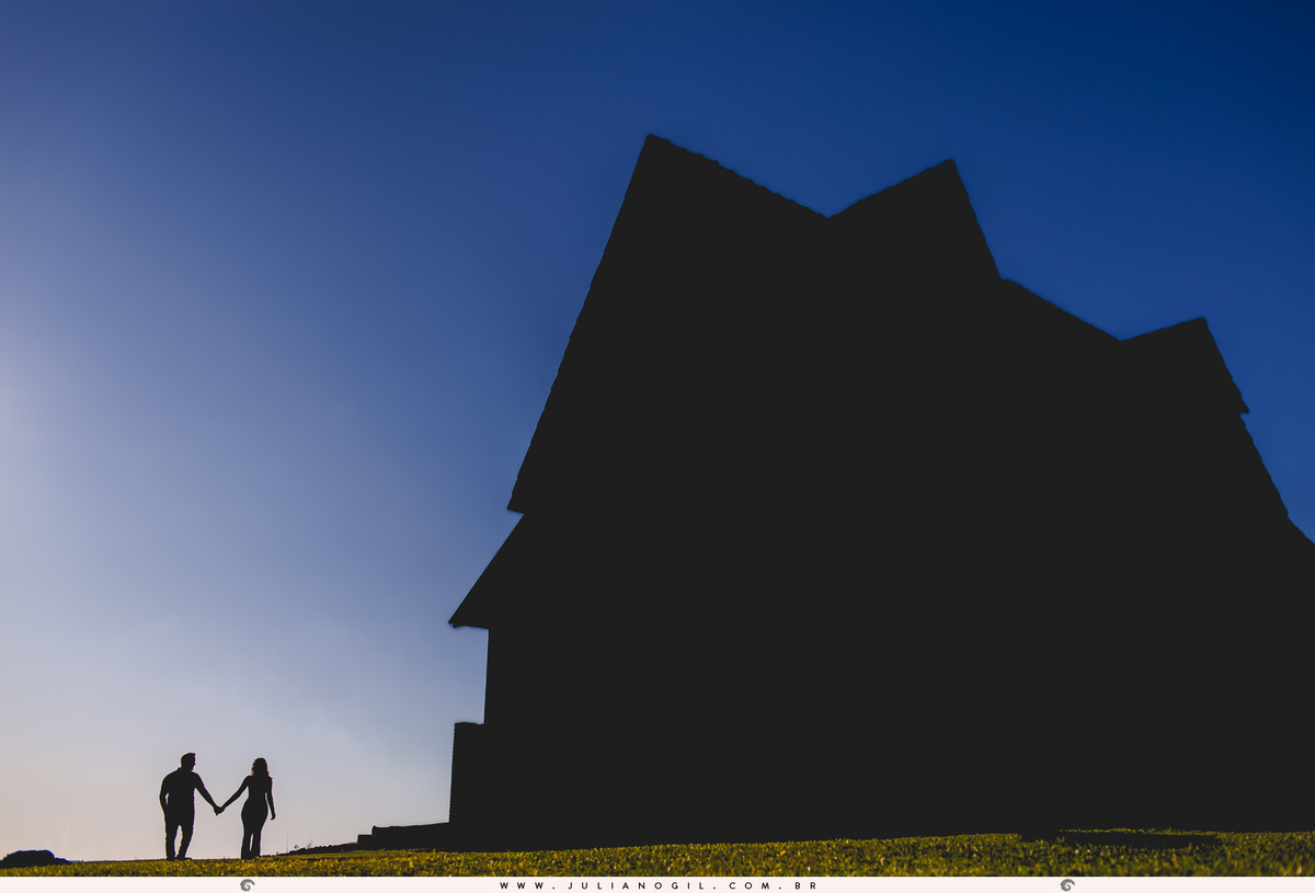 pré casamento casamento fotógrafo Juliano Gil paraná santa catarina irati rebouças ponta grossa palmeira lapa recanto das pedras cabana cânion mayara irinelson calgaro contry plantação john deere trator bota chapéu texas pôr do sol casal noivos