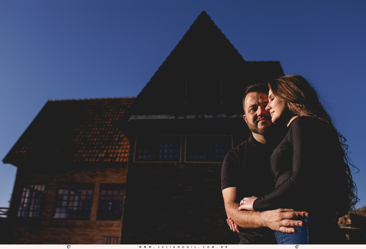 pré casamento casamento fotógrafo Juliano Gil paraná santa catarina irati rebouças ponta grossa palmeira lapa recanto das pedras cabana cânion mayara irinelson calgaro contry plantação john deere trator bota chapéu texas pôr do sol casal noivos