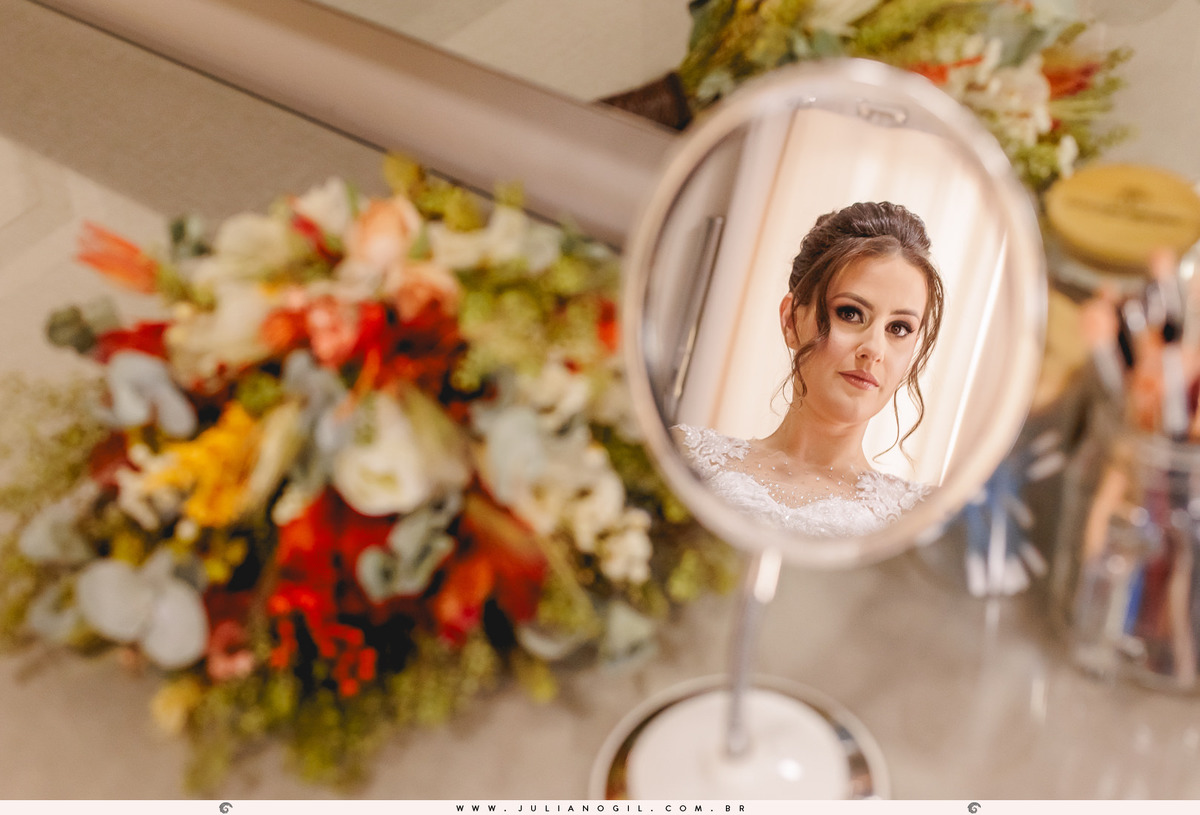 making of da noiva Lilian Tondelo tay muchau prudentópolis paraná vestido de novia fotógrafo juliano gil casamento ponte alta santuário nossa senhora das graças bota country rústico crioulo batista maquiagem terno barbearia gravata festa de interior