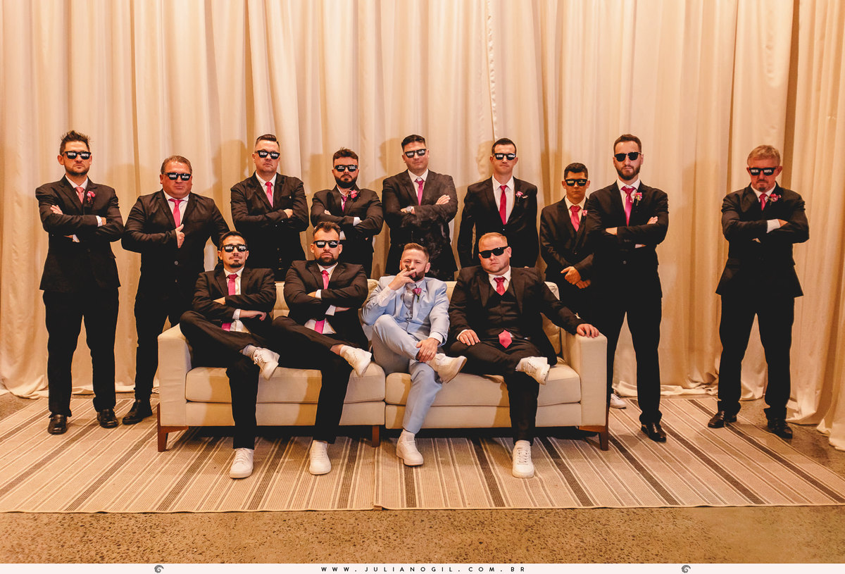 fotografia de casamento igreja fotógrafo juliano gil cerimônia Adriana e Rodrigo irati paraná ponta grossa curitiba prudentópolis decoração recepção festa noiva noivo buquê canto verde eventos bride wedding maquiagem terno cerimonial  