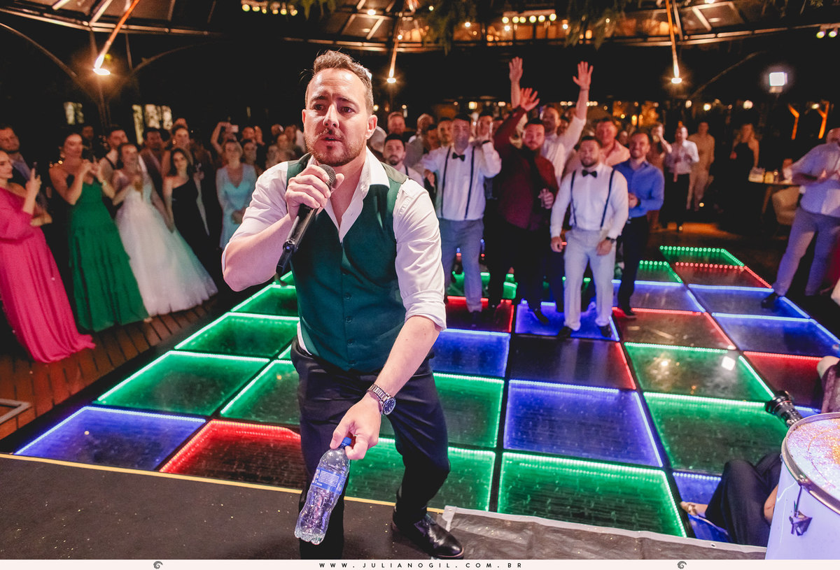 Anna Maresch Jefferson Luiz Mello fotografia de casamento fotógrafo juliano gil fazenda virá charme resort teixeira soares paraná irati curitiba decoração ar livre celebrante cerimônia eventos pôr do sol festa recepção madrinhas padrinhos terno maquiagem