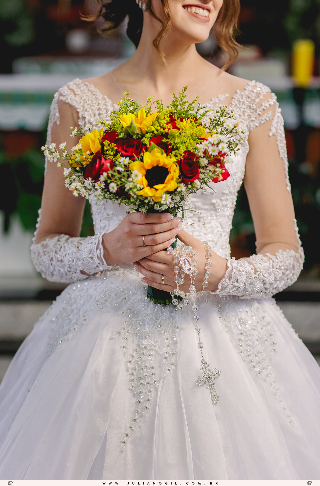 Cerimônia de casamento Marcia Juka e Mateus Sobanski  
fotógrafo juliano gil salão maquiagem casamento cerimônia mallet paraná irati ponta grossa vestido boudoir madrinhas noivo noiva igreja são pedro recepção jhons club padrinhos terno alianças
