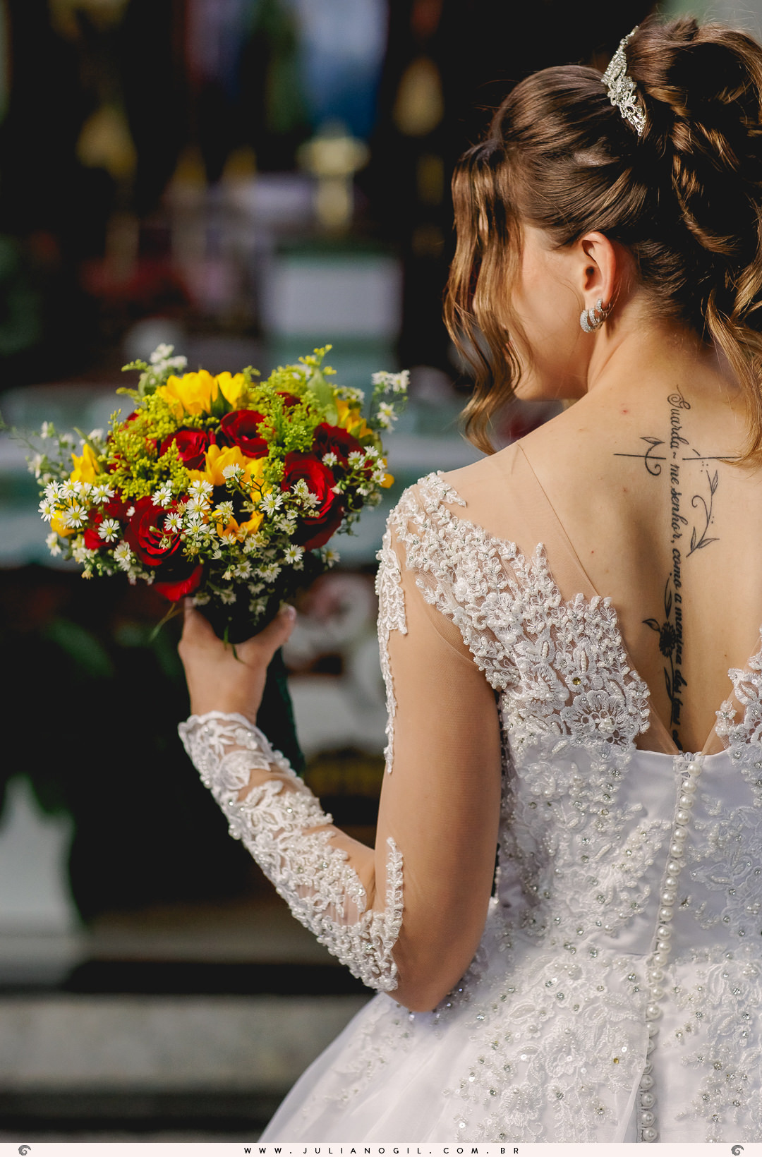 Cerimônia de casamento Marcia Juka e Mateus Sobanski  
fotógrafo juliano gil salão maquiagem casamento cerimônia mallet paraná irati ponta grossa vestido boudoir madrinhas noivo noiva igreja são pedro recepção jhons club padrinhos terno alianças