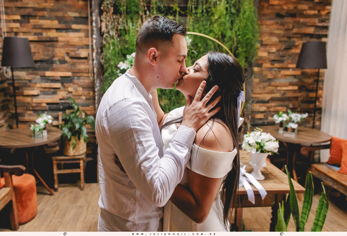 casamento civil fotógrafo juliano gil noiva noivo Milena e Luis Fernando restaurante intimista família troca de votos buquê vestido bride wedding brunch irati paraná prudentópolis ponta grossa curitiba 