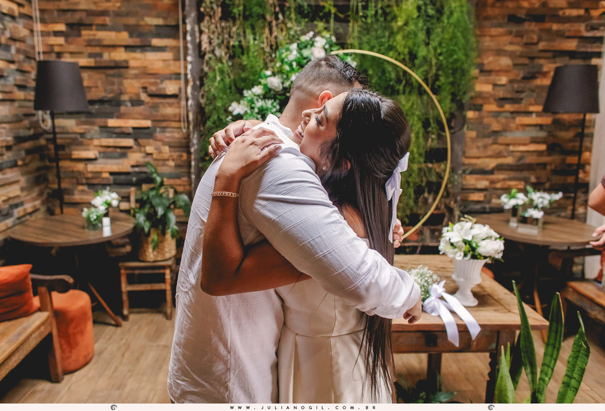 casamento civil fotógrafo juliano gil noiva noivo Milena e Luis Fernando restaurante intimista família troca de votos buquê vestido bride wedding brunch irati paraná prudentópolis ponta grossa curitiba 