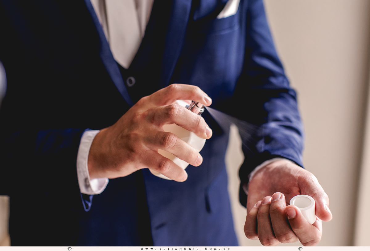 making of casamento Emanuelle e Felipe fotógrafo Juliano Gil igreja são josafat festa clube XVII madrinhas padrinhos noiva noivo prudentópolis paraná francisco beltrão rito ucraniano korovai recepção salão vip  brinde wedding bride decoração