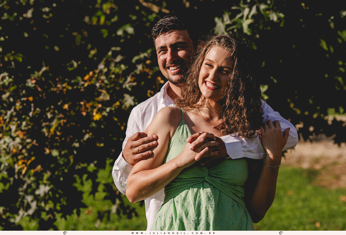 pre casamento fotografo juliano gil noiva Hanny noivo Andrei curitiba paraná palmeira colônia witmarsum ornamento ensaio externo noivado irati mallet rio azul ponta grossa união da vitória celeiro lavanda manjericão pôr do sol lavandário vale dos sonhos
