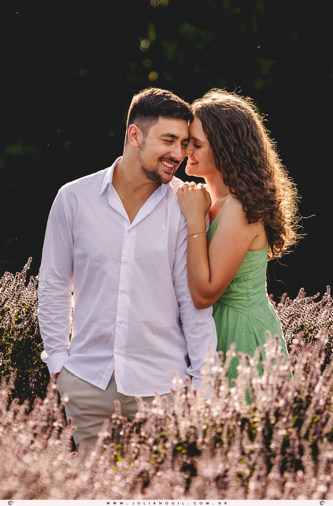 pre casamento fotografo juliano gil noiva Hanny noivo Andrei curitiba paraná palmeira colônia witmarsum ornamento ensaio externo noivado irati mallet rio azul ponta grossa união da vitória celeiro lavanda manjericão pôr do sol lavandário vale dos sonhos