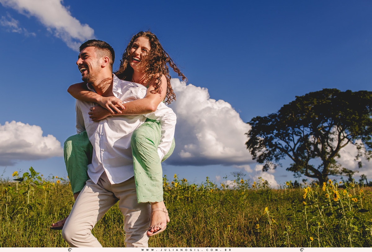 pre casamento fotografo juliano gil noiva Hanny noivo Andrei curitiba paraná palmeira colônia witmarsum ornamento ensaio externo noivado irati mallet rio azul ponta grossa união da vitória celeiro lavanda manjericão pôr do sol lavandário vale dos sonhos