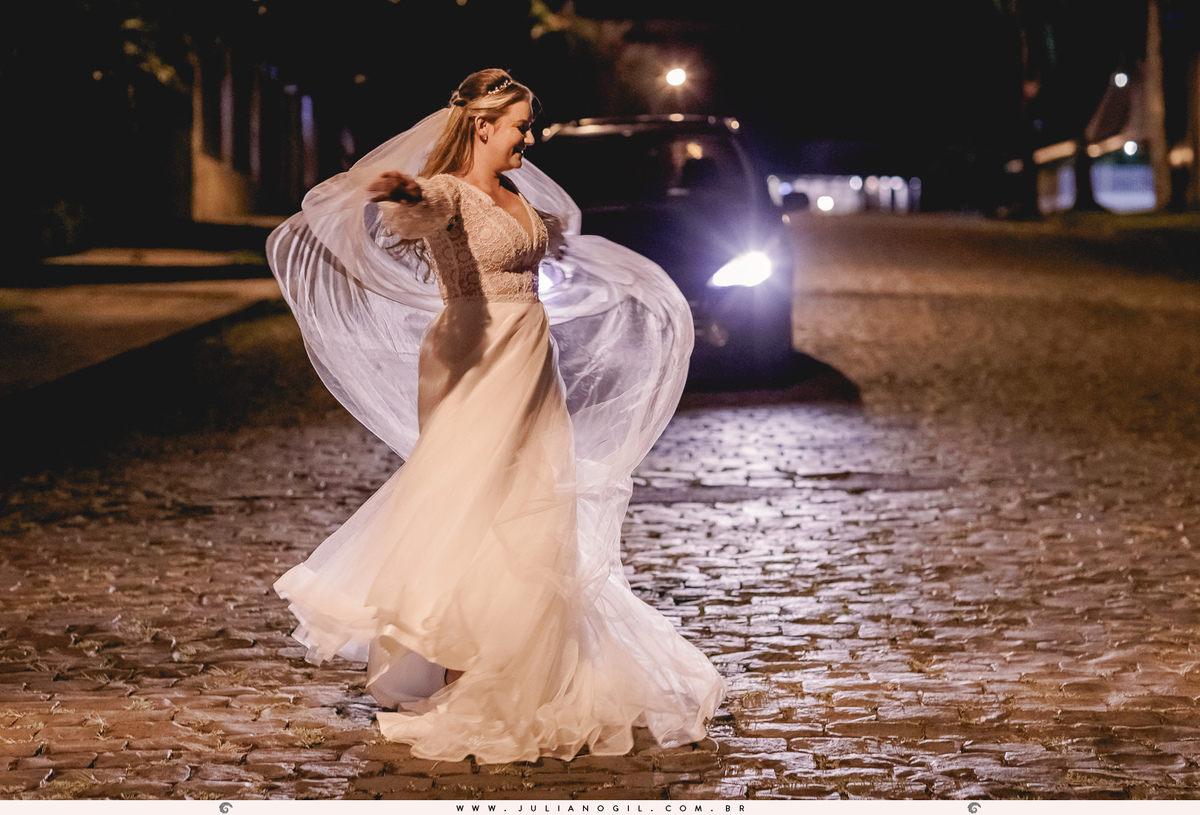 casamento Luiza Gaspar e Luís Felipe Carraro fotógrafo Juliano Gil igreja perpétuo socorro irati paraná ivaí ponta grossa curitiba barbearia 21 de maio salão da renata maquiadora vanessa novinski família bride noiva noivo canto verde cerimonial 