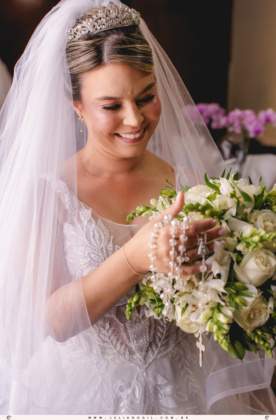 making of casamento Gizelle Lima e Luiz Carlos Basso itapeva são paulo fotógrafo juliano gil irati paraná junior alvez wedding bride noiva família vestido make first touch emoção detalhes