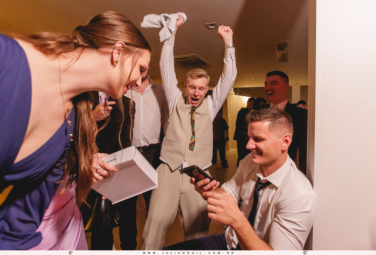 recepção de casamento Gizelle Lima e Luiz Carlos Basso itapeva são paulo fotógrafo juliano gil irati paraná junior alvez wedding bride noiva família vestido make first touch emoção detalhes noivo igreja santo antonio cerimônia católica manacá eventos