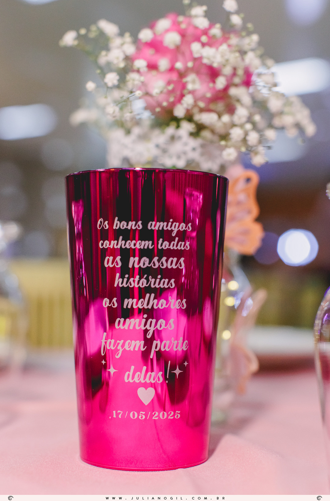 aniversário 15 anos Giovana Valenga fotógrafo Juliano Gil Irati Paraná estúdio Day Moreira associação da prefeitura maquiagem Regy Makes vestido Priscila Susko bar JP Tech princesa debutante família homenagem dança festa parabéns curitiba guarapuava