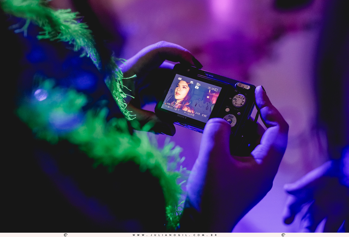 aniversário 15 anos Giovana Valenga fotógrafo Juliano Gil Irati Paraná estúdio Day Moreira associação da prefeitura maquiagem Regy Makes vestido Priscila Susko bar JP Tech princesa debutante família homenagem dança festa parabéns curitiba guarapuava