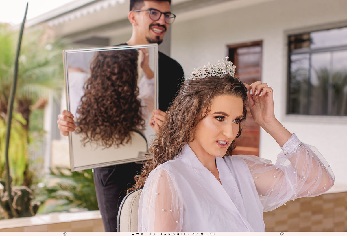 casamento Hanny e Andrei fotógrafo Juliano Gil Rio Azul Paraná Irati making of casa maquiagem cabelo Emerson Olicheski Umalu Eventos família noivo noiva vestido wedding Igreja Santa Teresinha do Menino Jesus Martins Eventos gravata cerimônia recepção