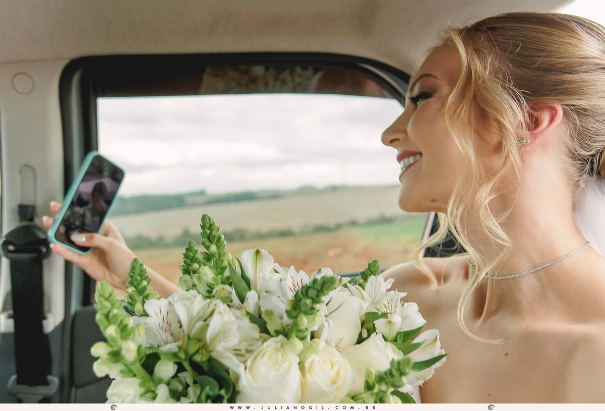 making of noiva Keyla fotógrafo Juliano Gil ivaí paraná irati make  thallana campos cabelo studio elis bobek vestido lanovia terno origem noivas noivo Alexandre sapato perfume igreja casamento buquêmaking of noiva Keyla fotógrafo Juliano Gil ivaí paraná 