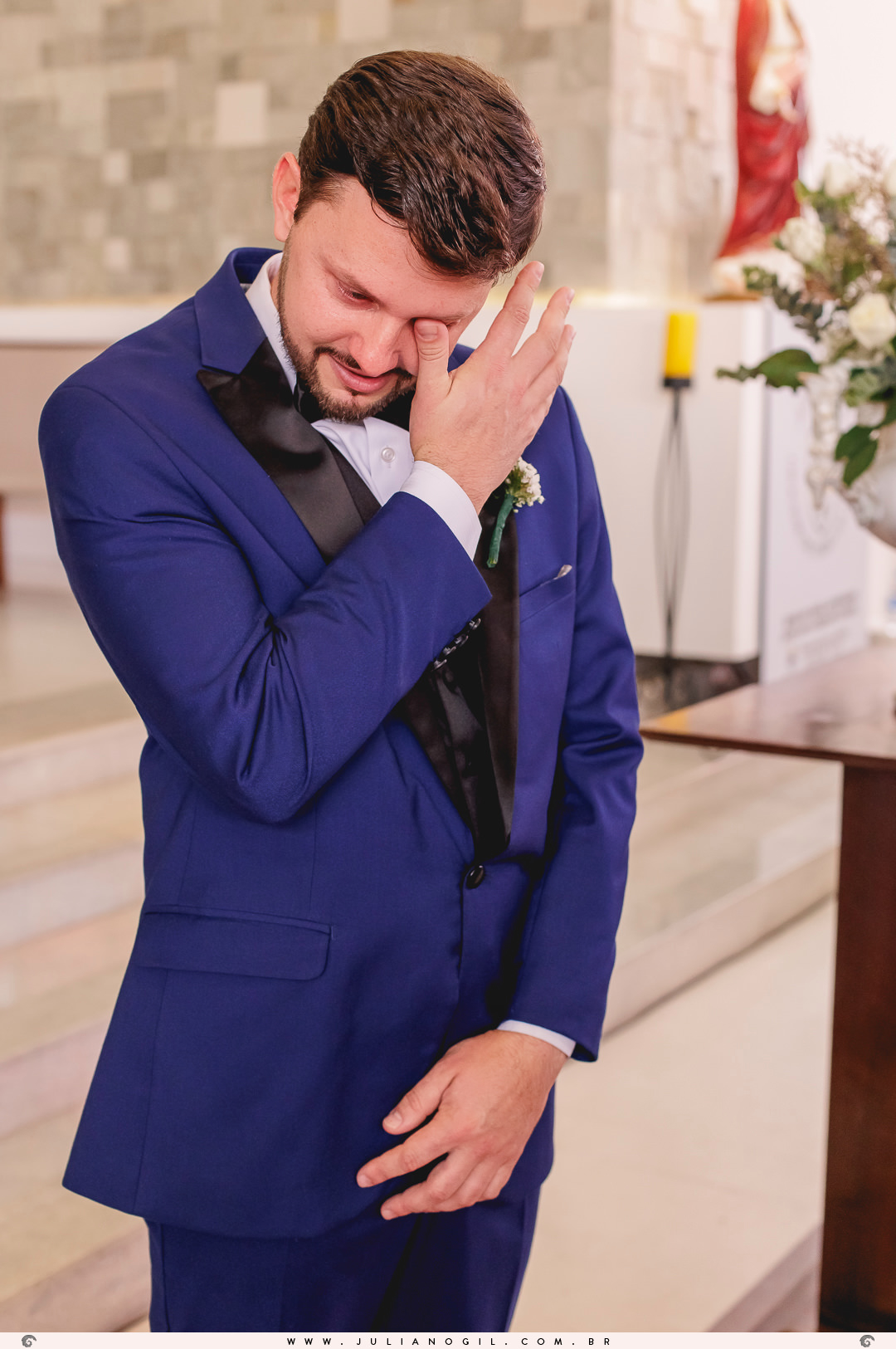 cerimônia Valdenise João Vitor fotógrafo juliano gil buquê grinalda natalia canalli bride são mateus do sul paraná madrinhas vestido wedding fotografia de casamento maquiagem hotel dom leopoldo casa de carnes angelita família festa recepção amigos