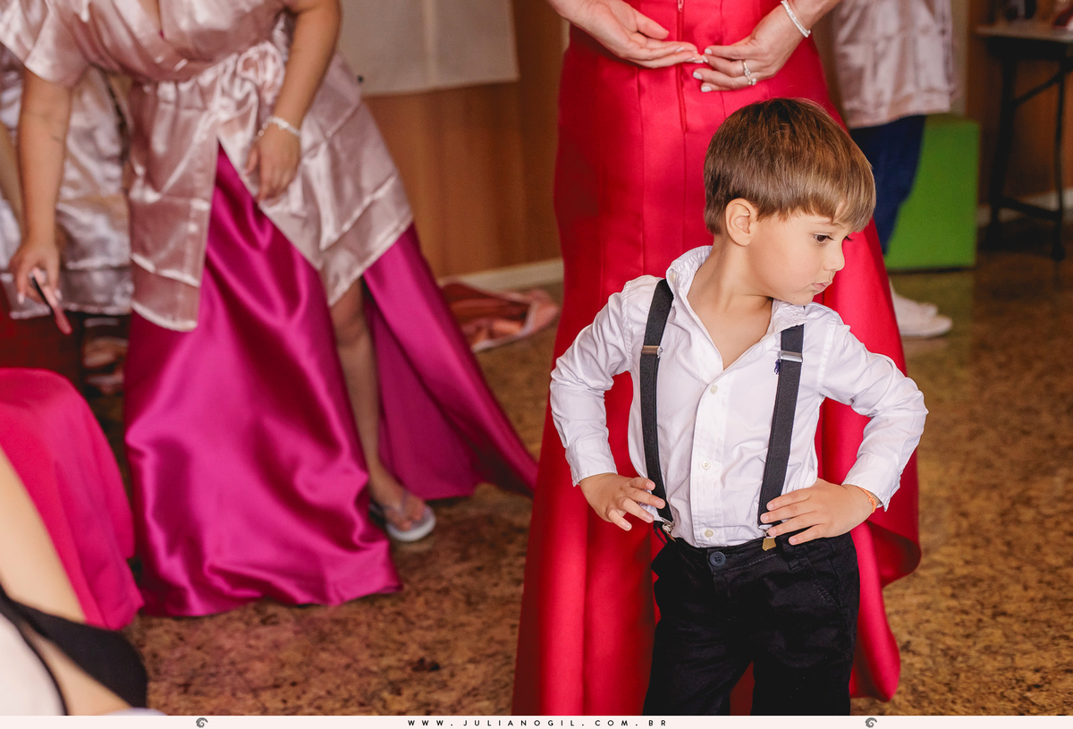 making of noiva Valdenise fotógrafo juliano gil buquê grinalda natalia canalli bride são mateus do sul paraná madrinhas vestido wedding fotografia de casamento maquiagem hotel dom leopoldo casa de carnes angelita família festa recepção amigos