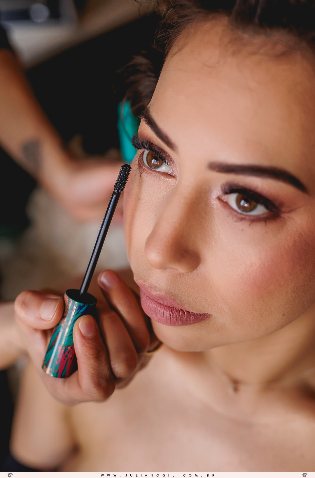 making of noiva Valdenise fotógrafo juliano gil buquê grinalda natalia canalli bride são mateus do sul paraná madrinhas vestido wedding fotografia de casamento maquiagem hotel dom leopoldo casa de carnes angelita família festa recepção amigos