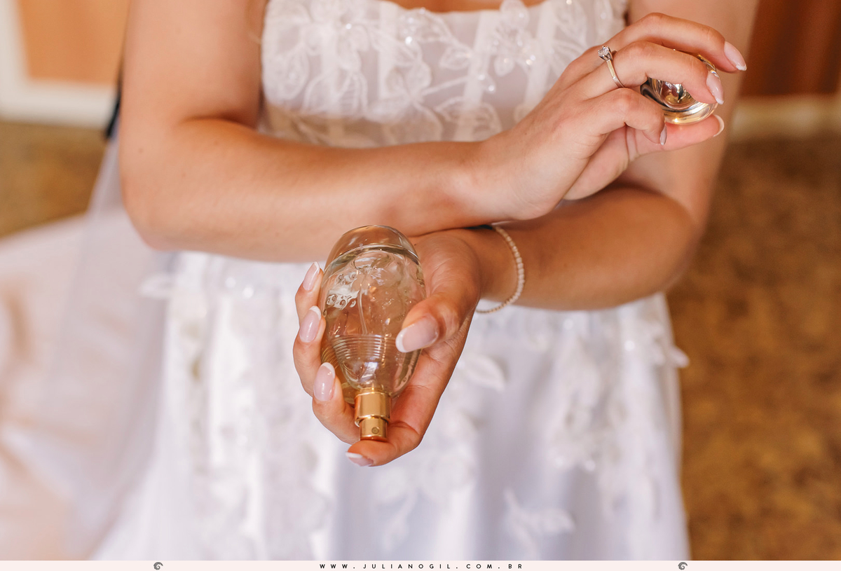 making of noiva Valdenise fotógrafo juliano gil buquê grinalda natalia canalli bride são mateus do sul paraná madrinhas vestido wedding fotografia de casamento maquiagem hotel dom leopoldo casa de carnes angelita família festa recepção amigos