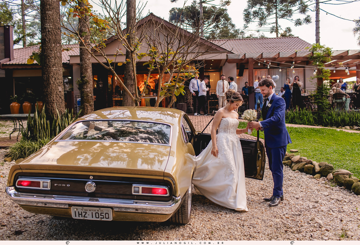 cerimônia Valdenise João Vitor fotógrafo juliano gil buquê grinalda natalia canalli bride são mateus do sul paraná madrinhas vestido wedding fotografia de casamento maquiagem hotel dom leopoldo casa de carnes angelita família festa recepção amigos