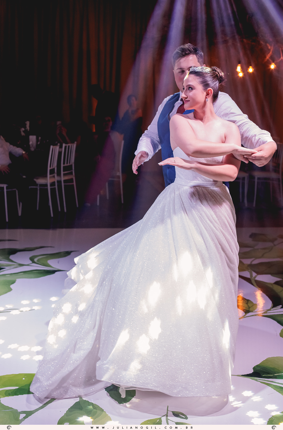 dança dos noivos aldo e adriele