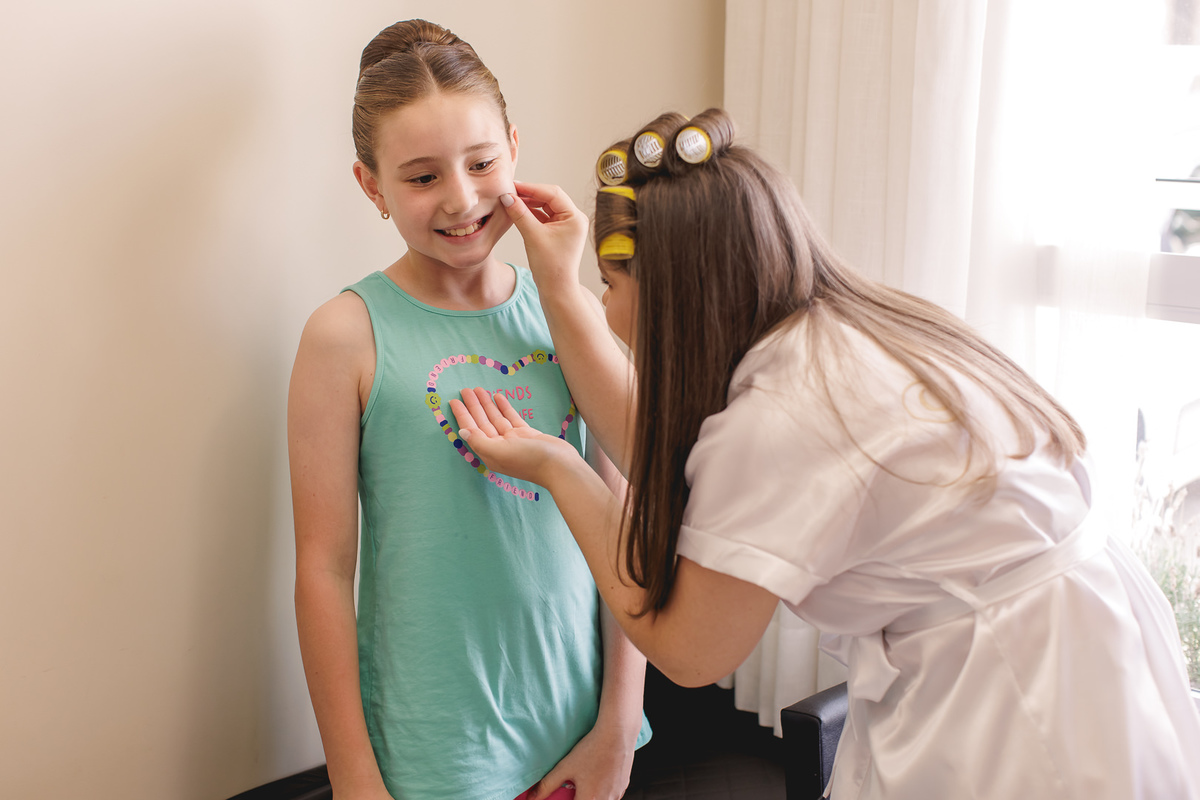 noiva maria eduarda com a afilhada