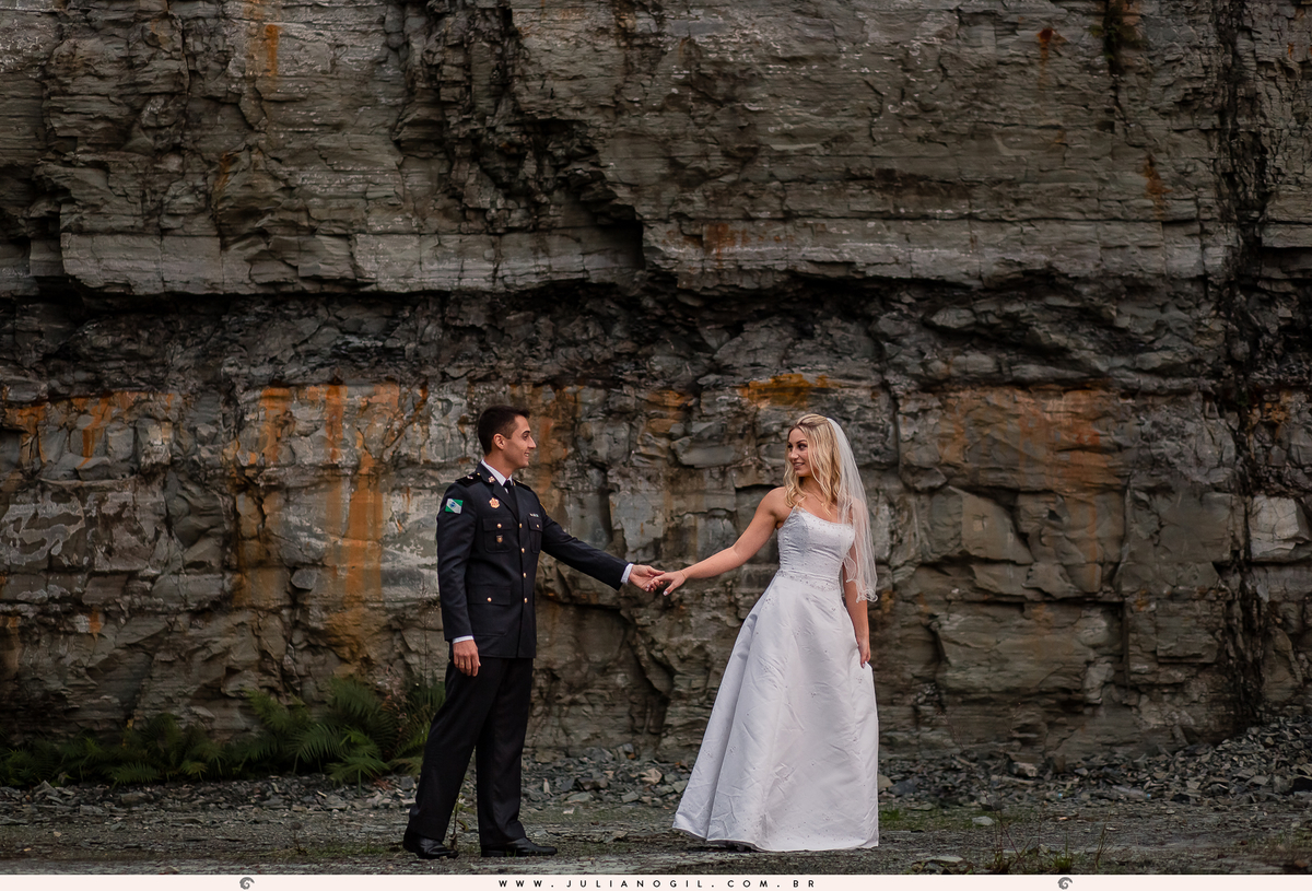 Pre-casamento-leticya-grocholski-e-bruno-da-macena-cachoeira-prudentópolis-juliano-gil-irati-paraná-fogo-bombeiro-fireman-casamento-wedding-pre-wedding-fotógrafo-salto-barão-do-rio-branco