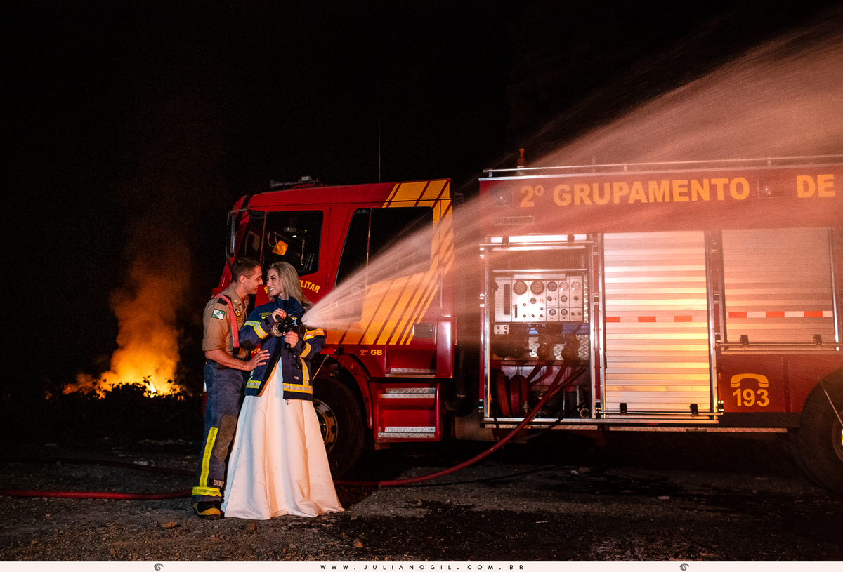 Pre-casamento-leticya-grocholski-e-bruno-da-macena-cachoeira-prudentópolis-juliano-gil-irati-paraná-fogo-bombeiro-fireman-casamento-wedding-pre-wedding-fotógrafo-salto-barão-do-rio-branco