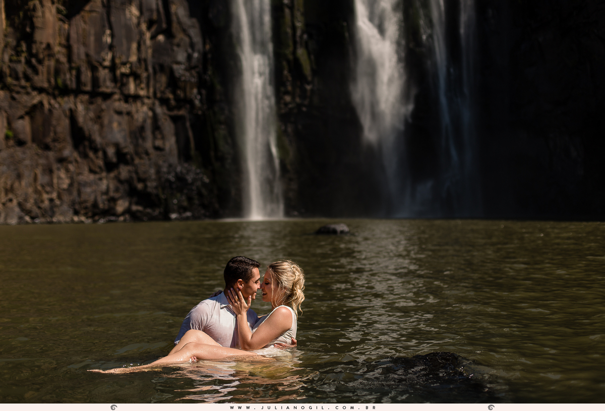 Pre-casamento-leticya-e-bruno-da-macena-cachoeira-prudentópolis-juliano-gil-irati-paraná-fogo-bombeiro-fireman-casamento-wedding-prewedding-fotógrafo-salto-barão-do-rio-branco