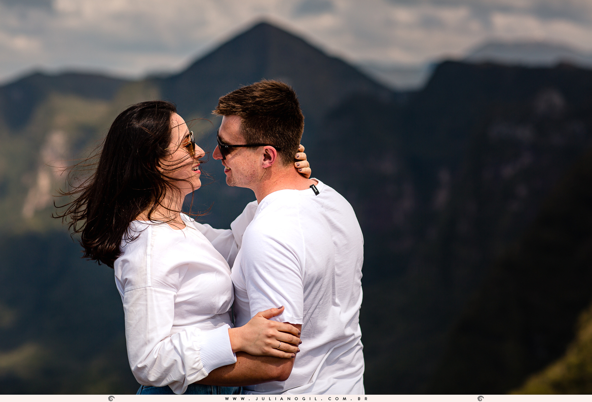Pré Casamento Fernanda Maciel Cezar e Renê Siman em Serra Catarinense Urubici Praia do Rosa Serra do Rio do Rastro Serra do Corvo Branco Fotógrafo Juliano Gil Canion Espraiado